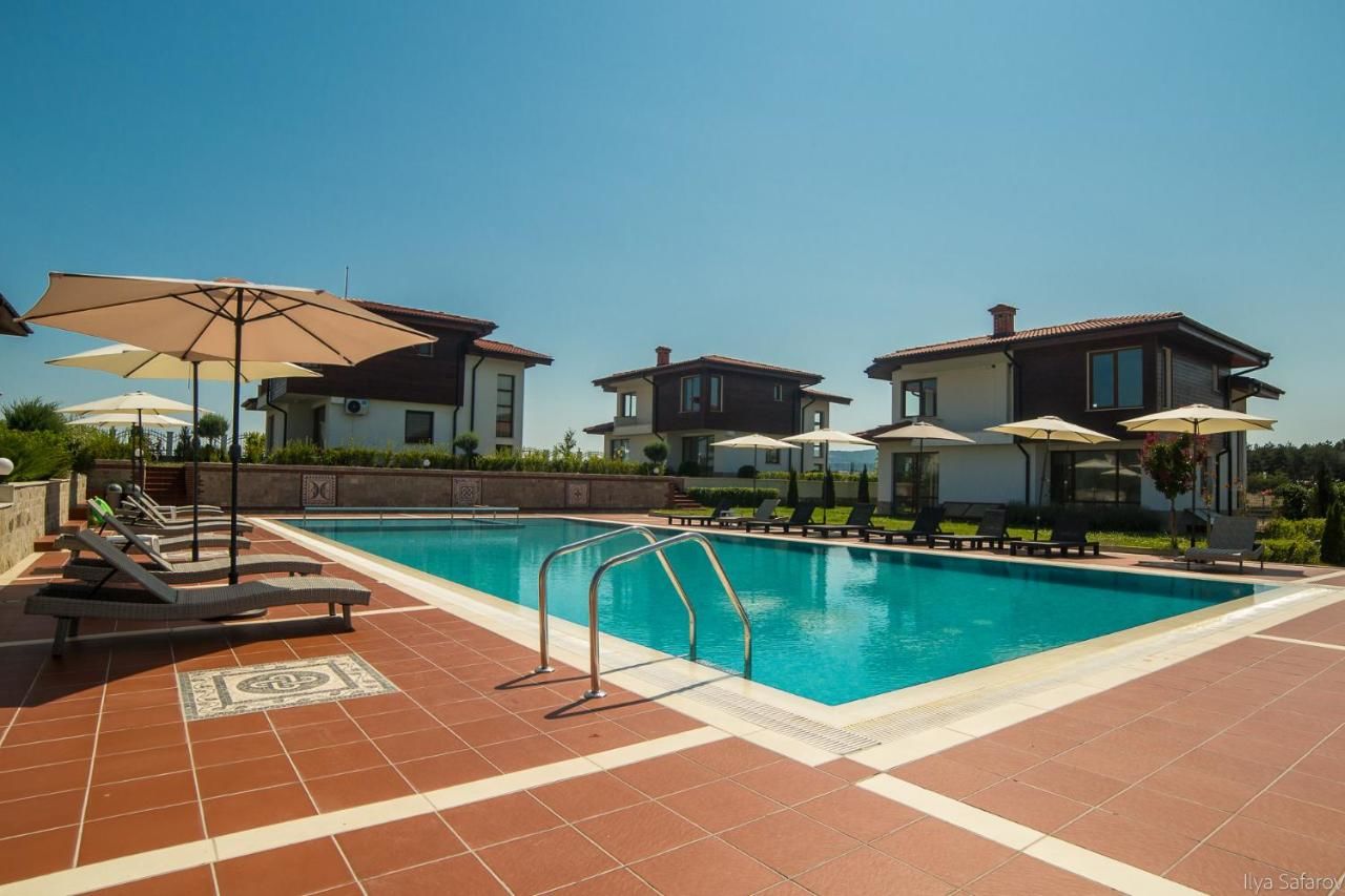 Виллы Villas in Complex Trakiyskiy Bryag Лозенец-47