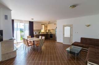 Виллы Villas in Complex Trakiyskiy Bryag Лозенец Вилла с 3 спальнями-27